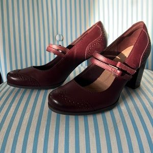 Clarks Mary Jane heel Oxford burgundy 8.5M